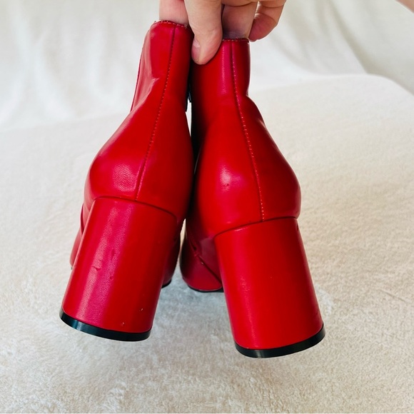 PRIMA DONNA RED LEATHER CHUNKY HEEL ANKLE BOOTS ZIPPER SIZE 9 NWT - Picture 3 of 11